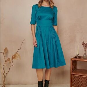 Emily and Fin Teal 3/4 sleeve Midi Dress